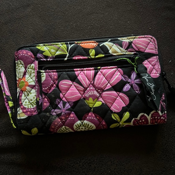 Vera Bradley wallet - Picture 1 of 3
